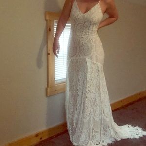 Lulu’s XL Lace Beach/Wedding Dress